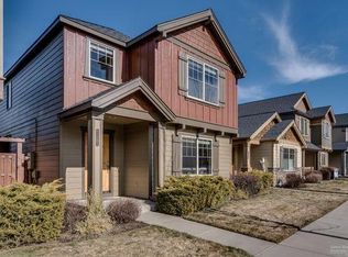 61201 Dayspring Dr, Bend, OR 97702