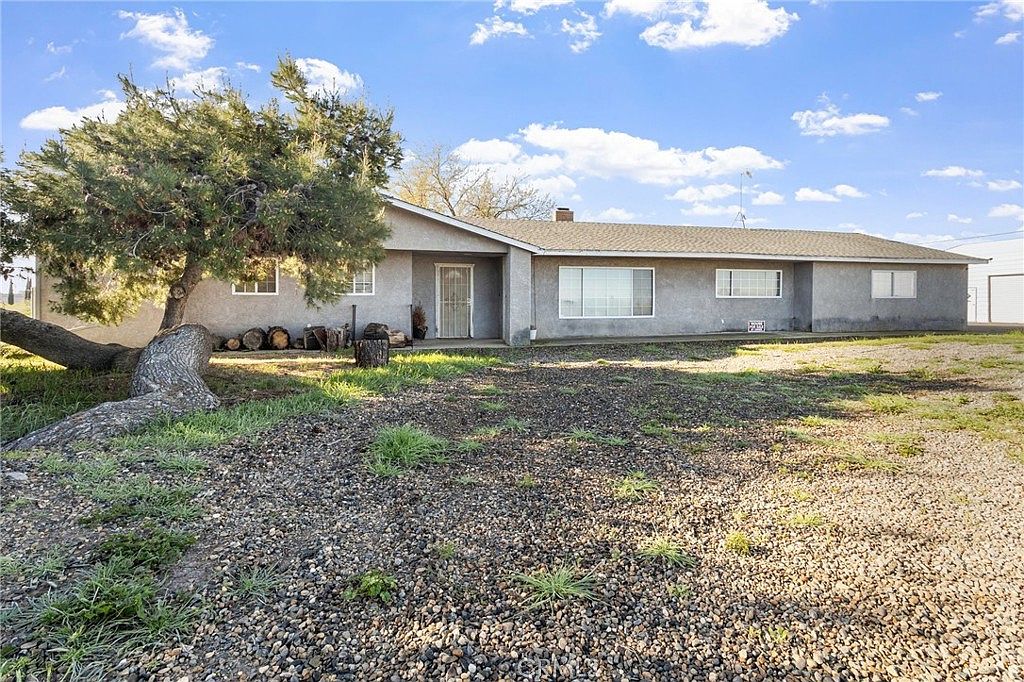 10451 Hyde St, Le Grand, CA 95333 | Zillow