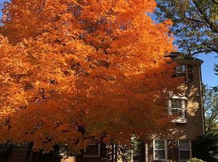 4751 Irvin Sq, Alexandria, VA 22312