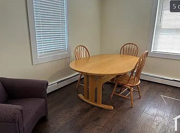 1st image of 469 Main St #2