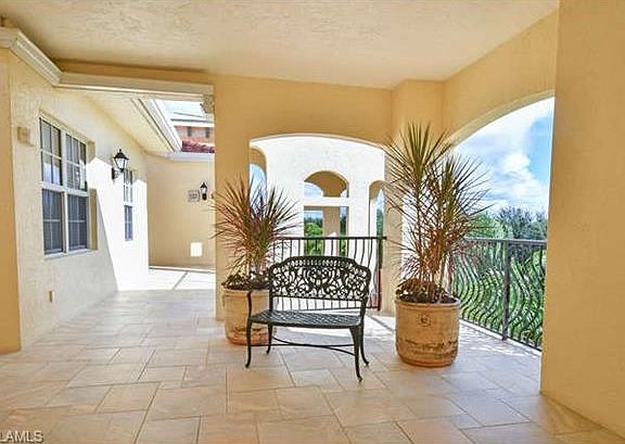 2nd image of 8598 Via Lungomare Cir Unit 302