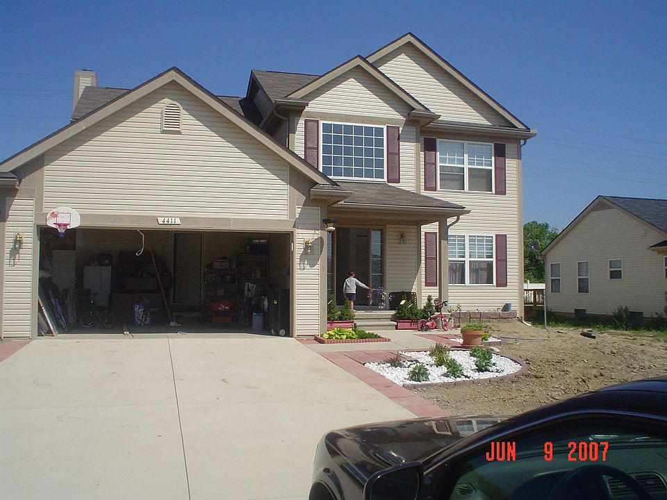 1st image of 4411 Knollcrest Dr