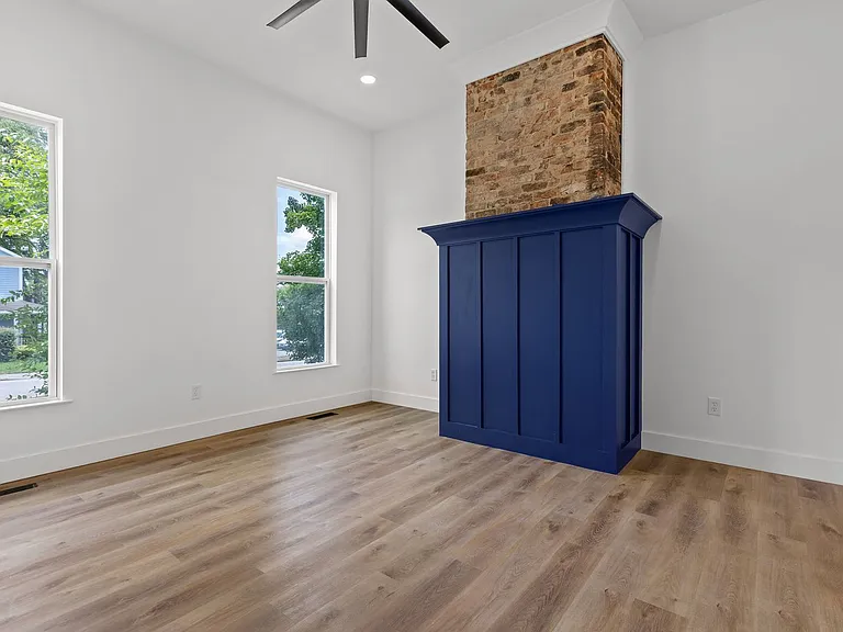 1704 Bailey Ave — Photo 10