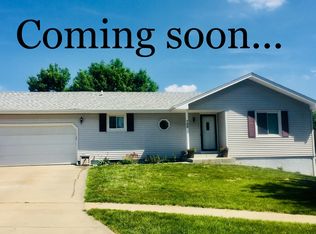 700 Barrow Ct, Lincoln, NE 68521