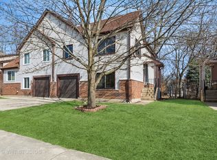 1462 Chippewa Trl, Wheeling, IL 60090