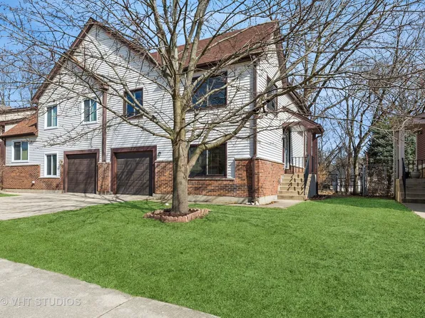 1462 Chippewa Trl, Wheeling, IL 60090