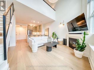 200 Manitoba St #106, Toronto, ON M8Y 3Y9