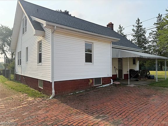 2nd image of 3843 Dueber Ave SW