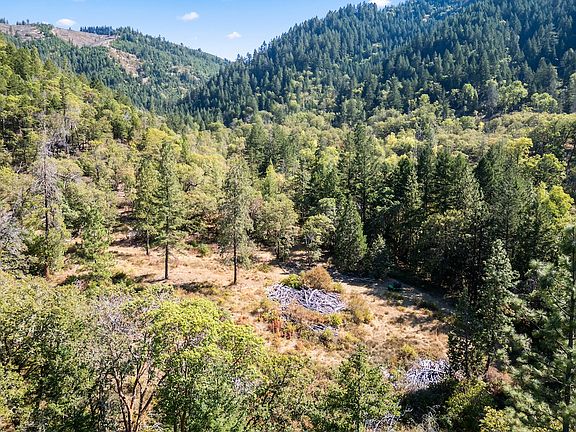 5th image of Savage Creek Rd