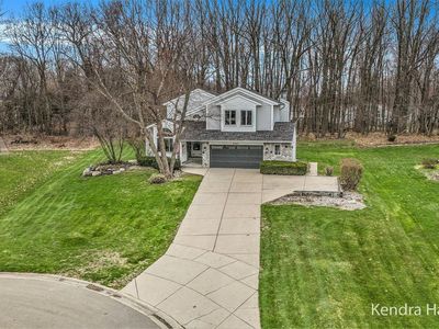 6363 Los Altos Dr NE, Rockford, MI, 49341