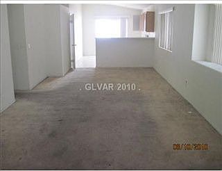 3rd image of 3812 Caldwell Cir