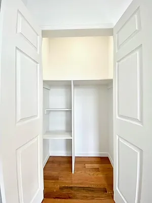 Rented by Oxford Property Group | media 18