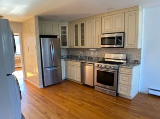 60-55 Flushing Ave #3, Maspeth, NY 11378