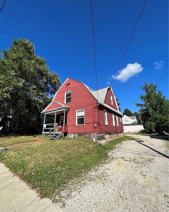 1st image of 481 Sherman St