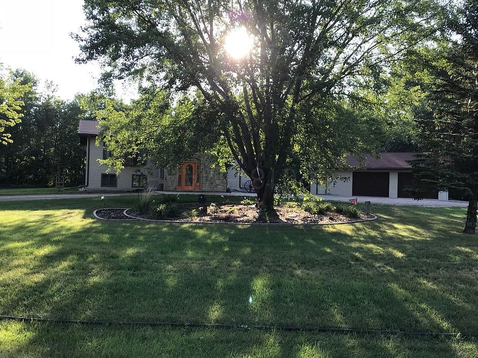 1st image of 9414 Elm Ln