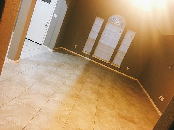 2nd image of 7231 Glacier Creek Ln