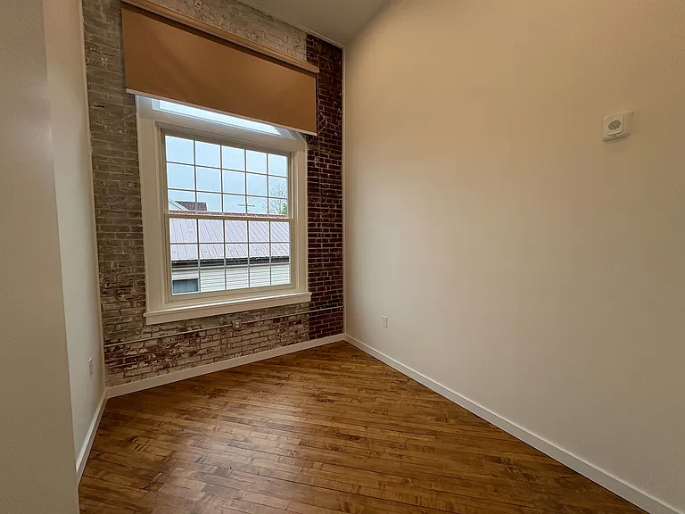 401 N Warren St #101 — Photo 11