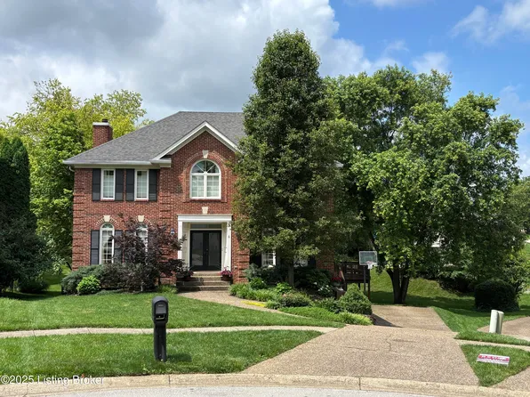 10702 High Grove Pl, Louisville, KY 40223