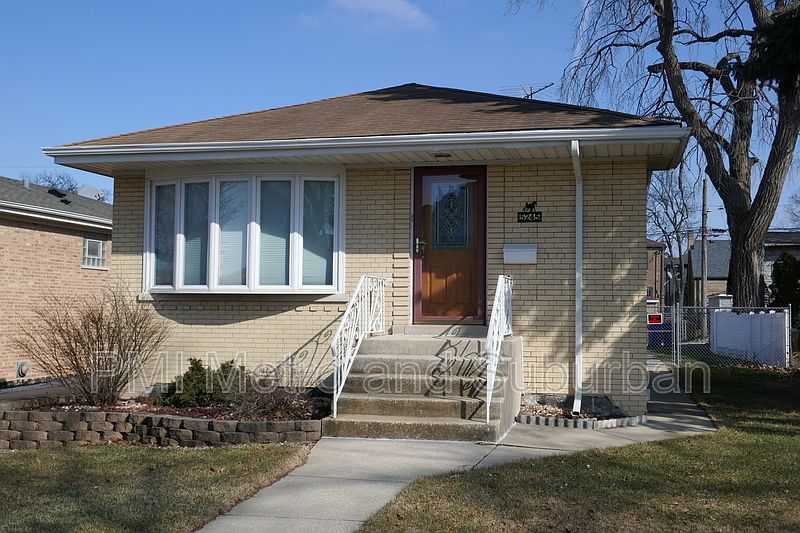 1st image of 5245 S Nordica Ave