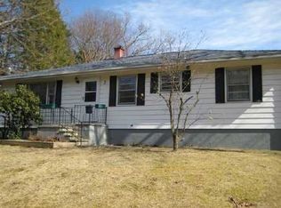 7 Cane Rd, Greenwood Lake, NY 10925