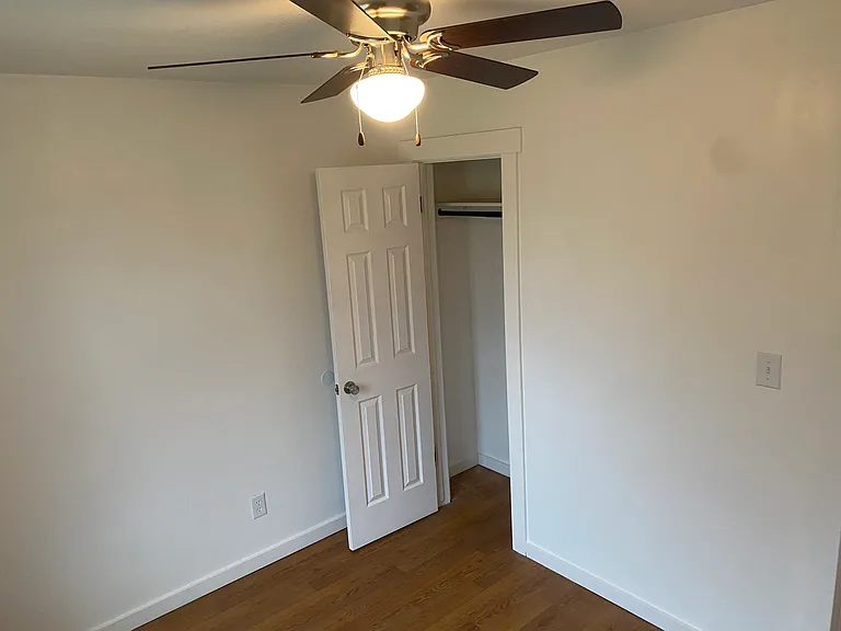 413 S Hickory Ave — Photo 19