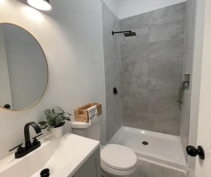 150 S Franklin St #2 — Photo 10