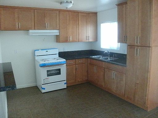 5th image of 11727 216th St