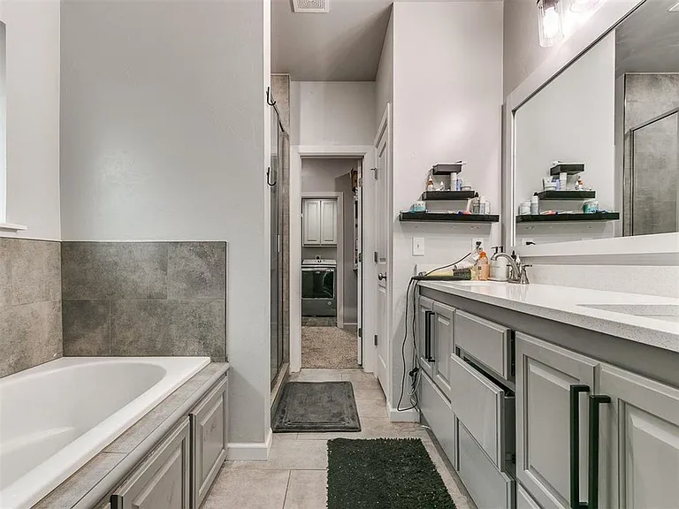 2701 SE 20th Cir — Photo 31
