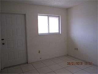 3rd image of 562 NW 82nd Pl APT 314