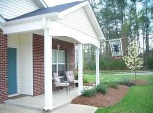 101 Carolina Town Ln, Holly Springs, NC 27540