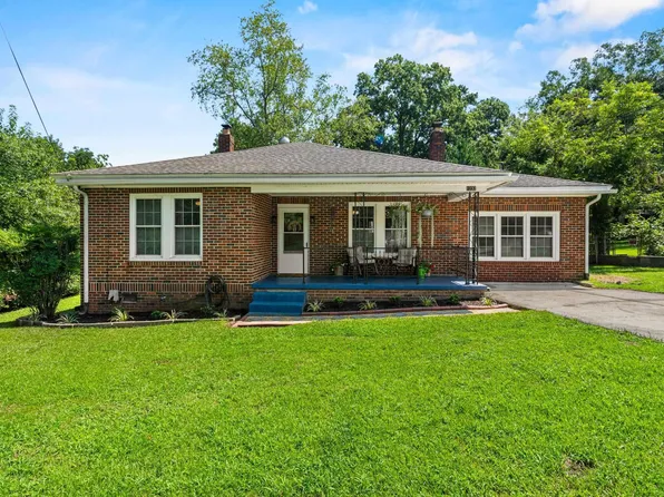 1232 Jones St, Newberry, SC 29108
