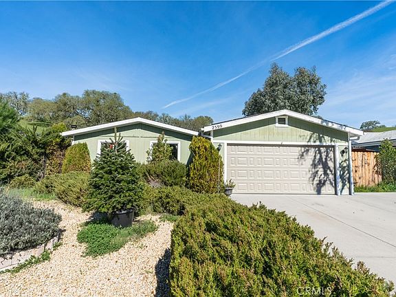 3rd image of 2599 Bridle Trail Ln