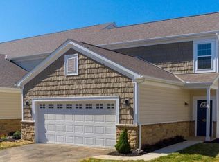 3830 Rennes Dr, Columbus, OH 43221