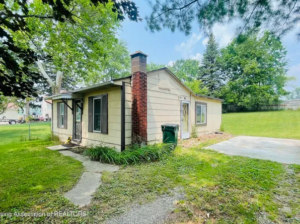 2015 Worden St, Lansing, MI 48910