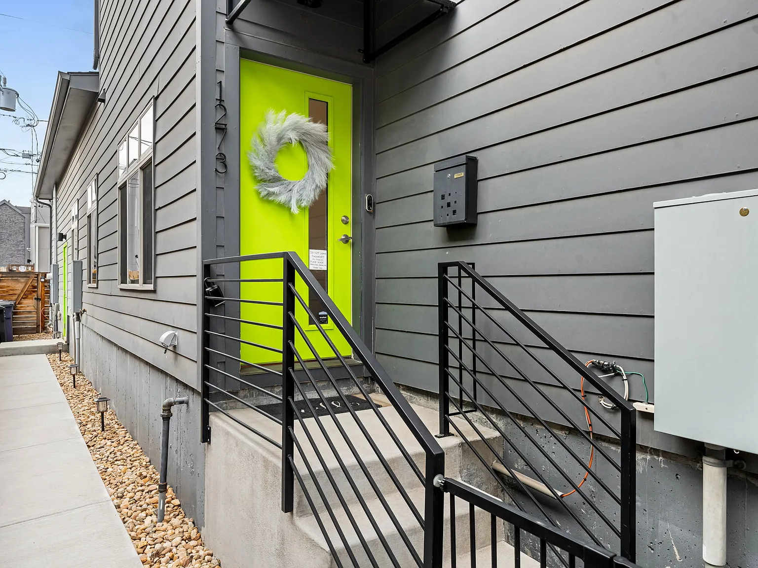 1273 Xavier St — Photo 3
