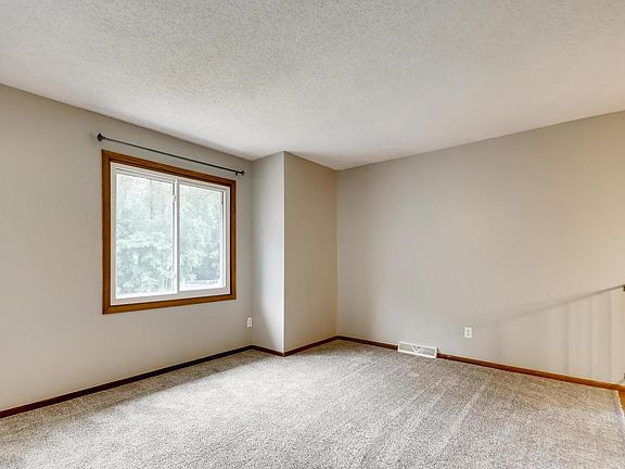 4th image of 9351 Bass Creek Cir