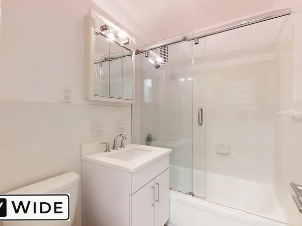 240 East 82nd Street image 3 of 12