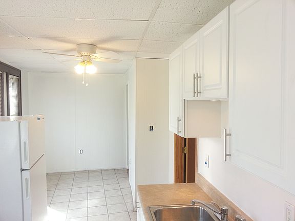 4th image of 311 Church St #A