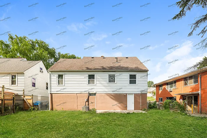 1350 Ohmer Ave — Photo 13