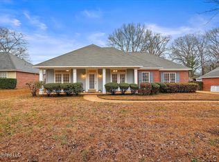 319 Arlington Cir, Ridgeland, MS 39157