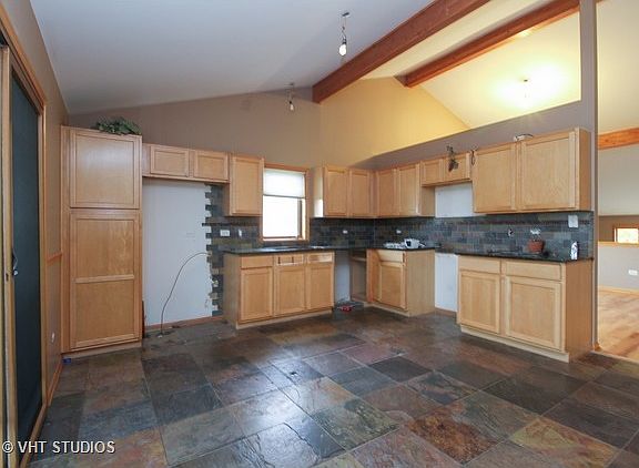 3rd image of 19214 Puritan Dr