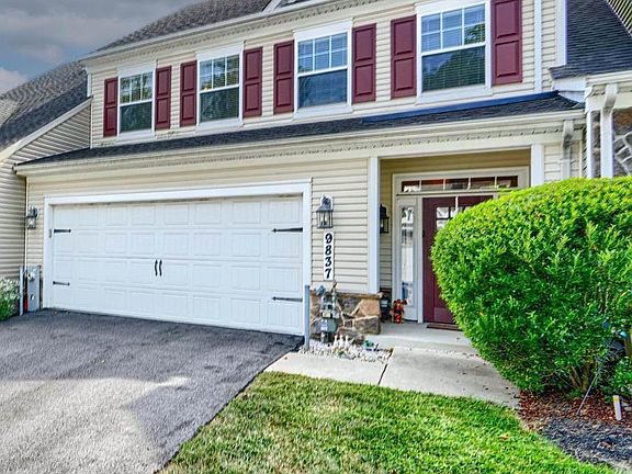 2nd image of 9837 Wilderness Ln