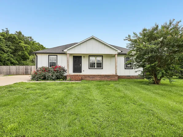 2312 Forrest Fields Dr, Chapel Hill, TN 37034