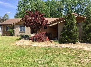232 N Plum St, Clinton, IN 47842
