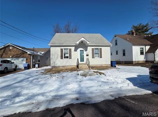 1221 W 7th St, Washington, MO 63090