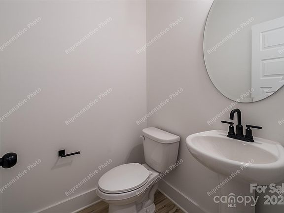 4th image of 5167 Sawbill Ln