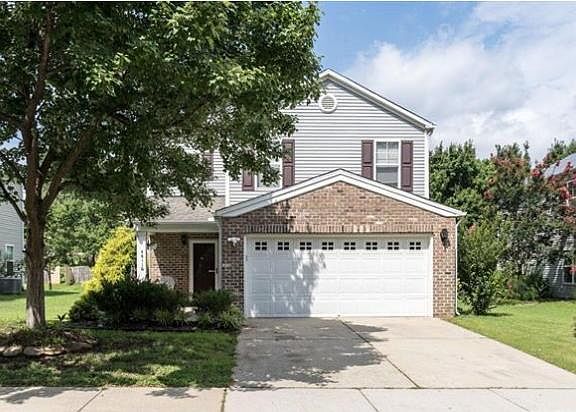 3rd image of 4611 Twin Spires Dr