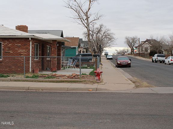 5th image of 401 N Kinsley Ave