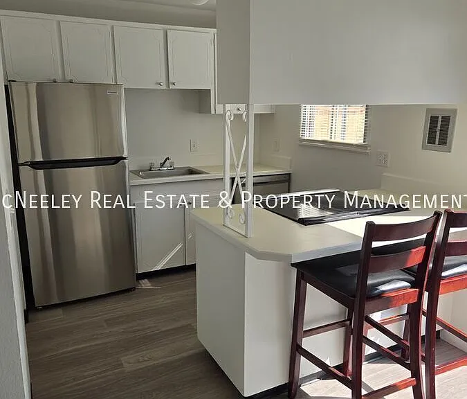 7720 SW Bel Aire Dr #2 — Photo 2