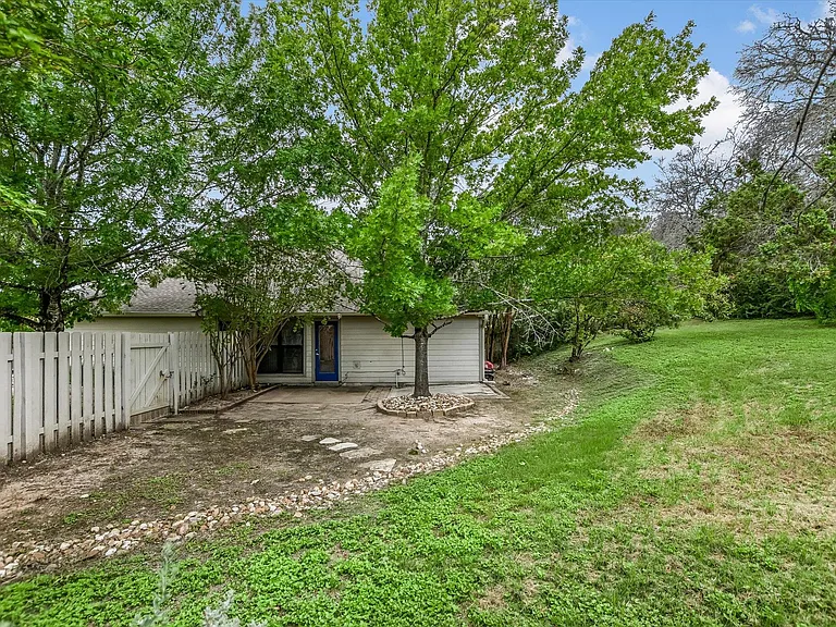 439 Sailmaster St #B — Photo 23